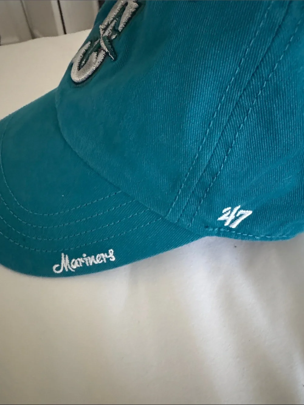 'Mariners Women’s Teal Curved-Brim Baseball Cap with Embroidered Logos